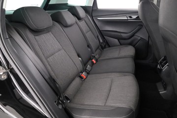 https://dvg-vehicle-assets.s3.amazonaws.com/C002279/b2ynvte0azucfr4cwe6ilux11.jpg