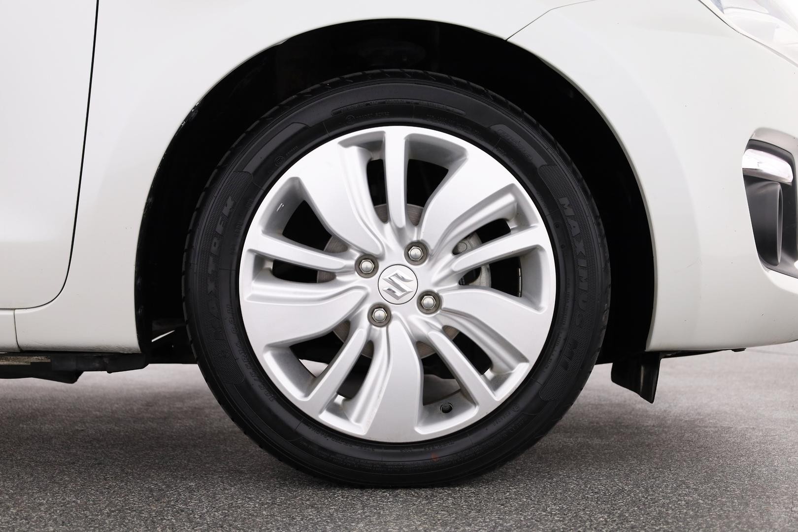 Suzuki Swift image 3