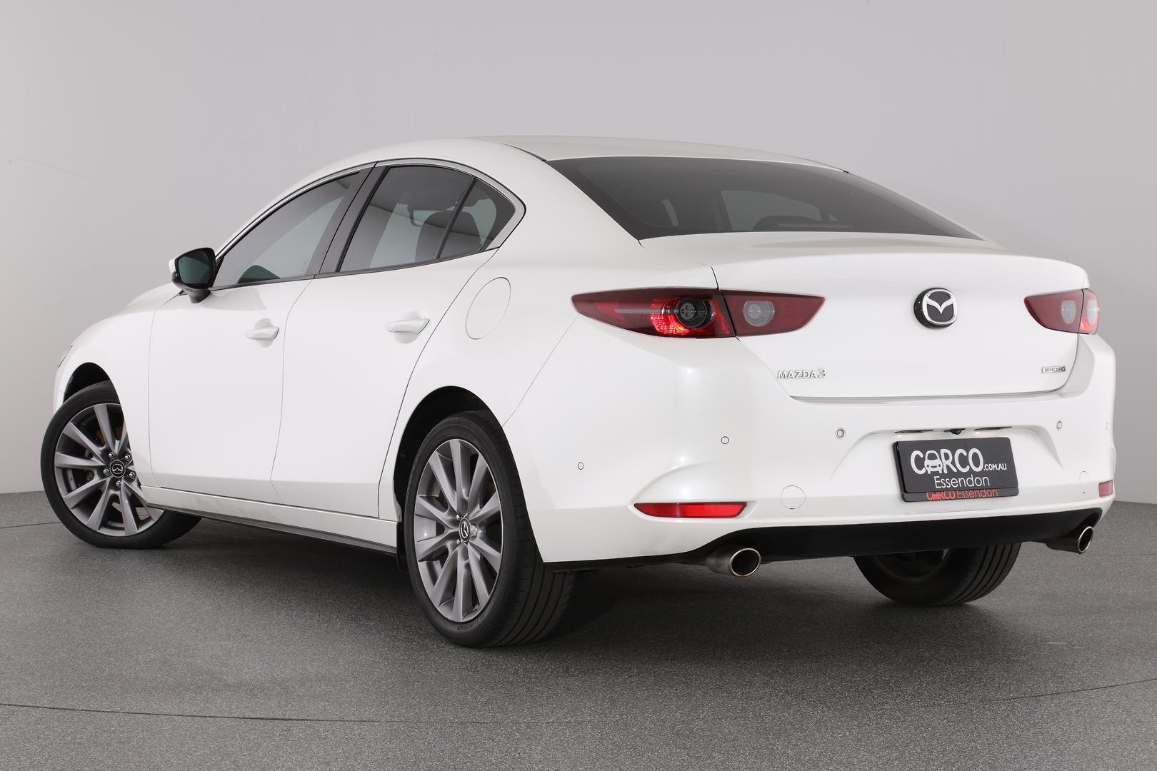 Mazda 3 image 2
