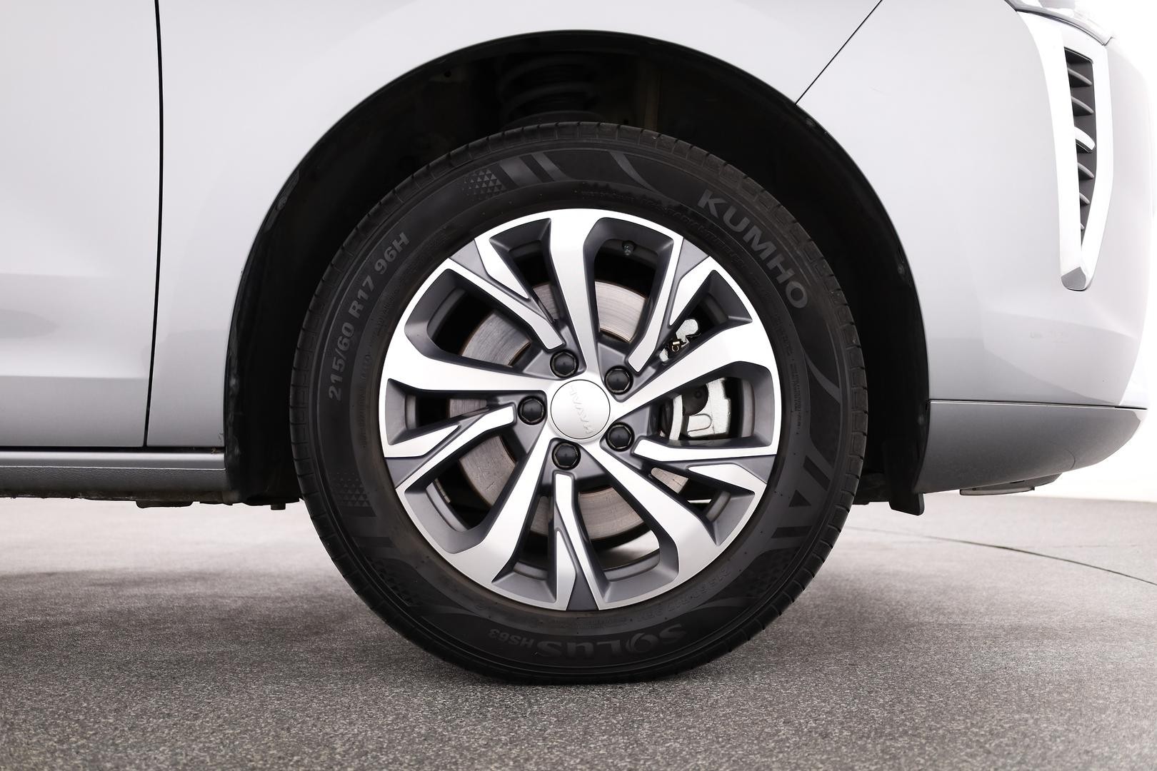 Gwm Haval Jolion image 3