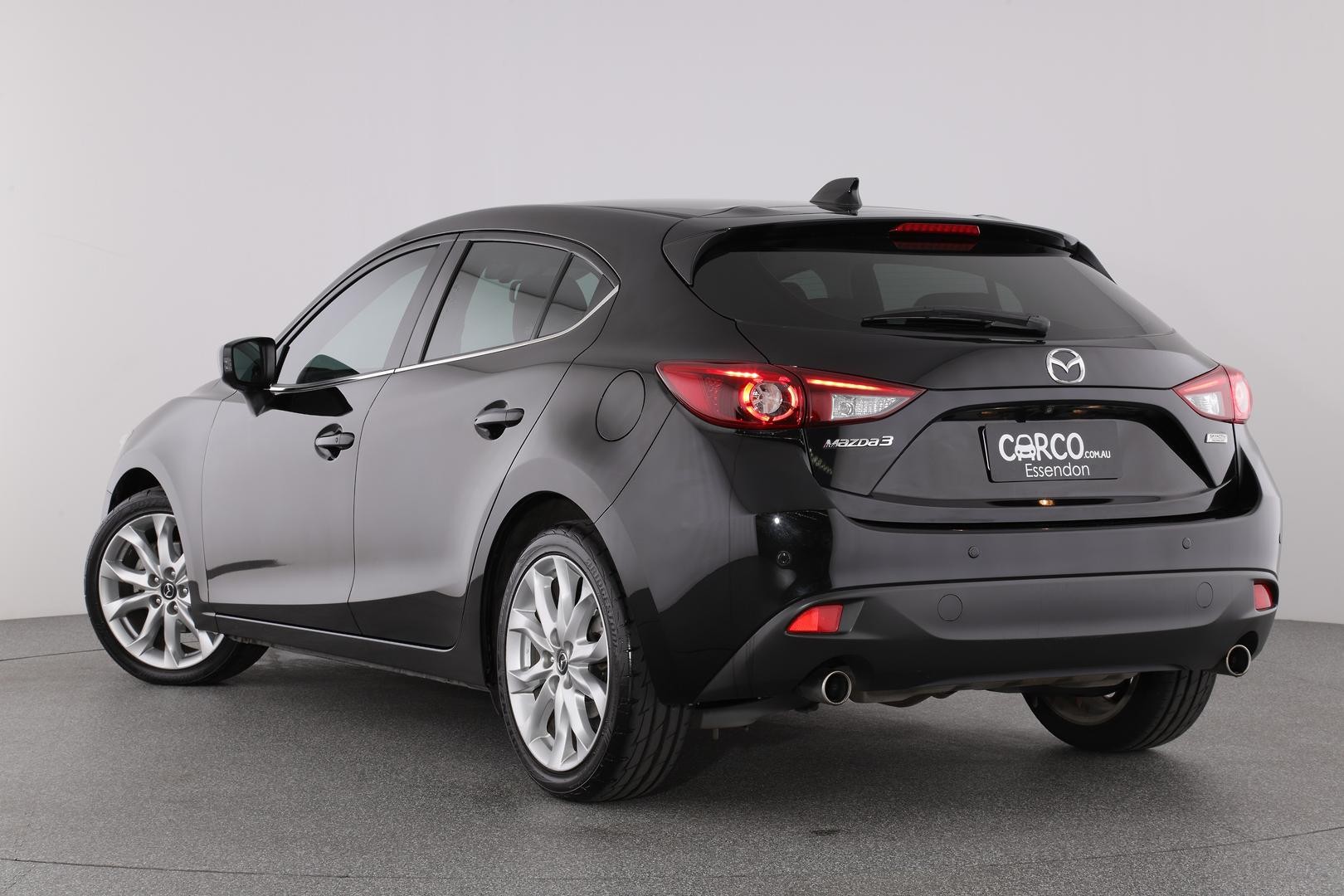 Mazda 3 image 2