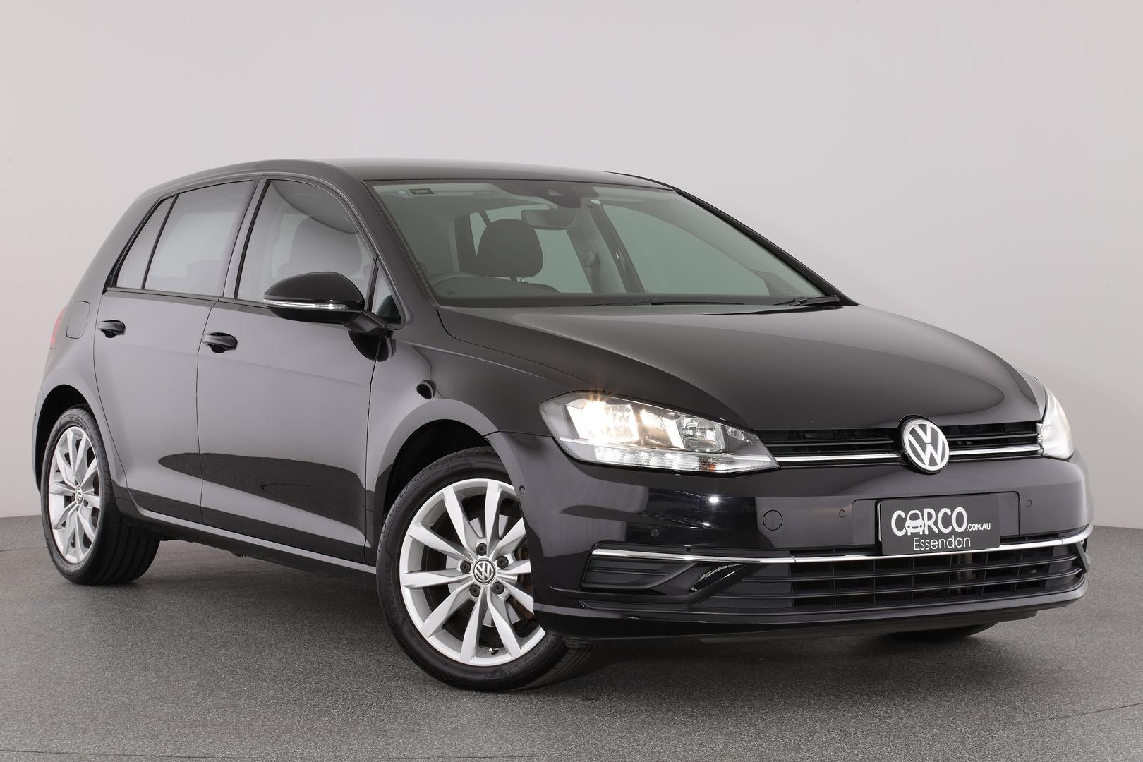 Volkswagen Golf image 1