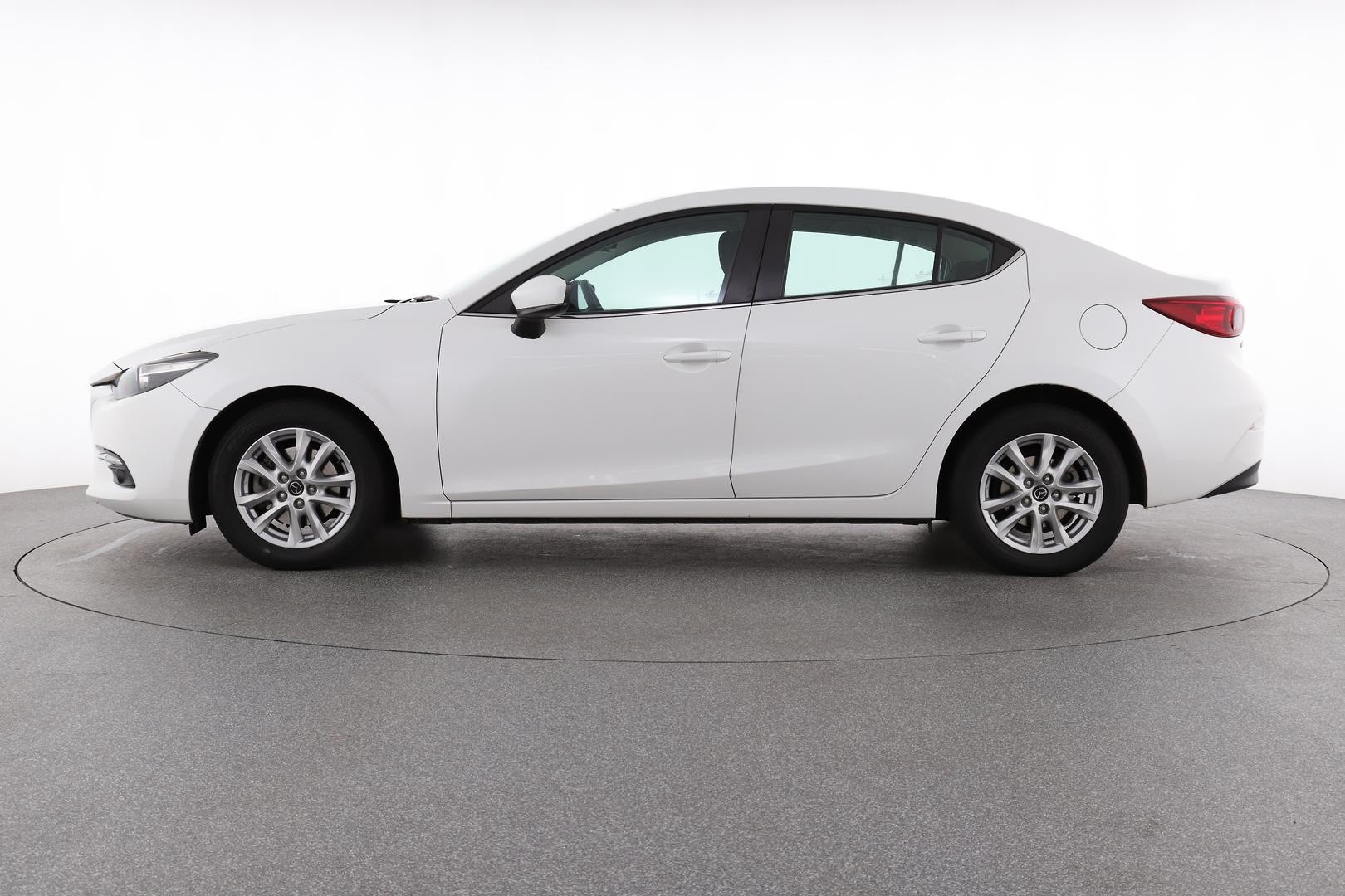 Mazda 3 image 2