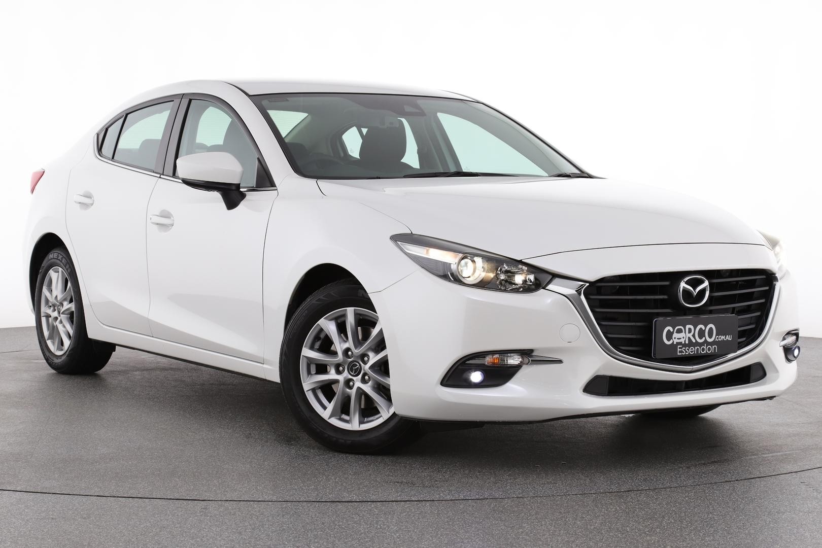 Mazda 3 image 1