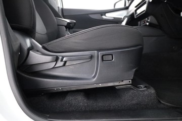 https://dvg-vehicle-assets.s3.amazonaws.com/C002326/2bj9amotsoaw4267ohb6lp3fn.jpg