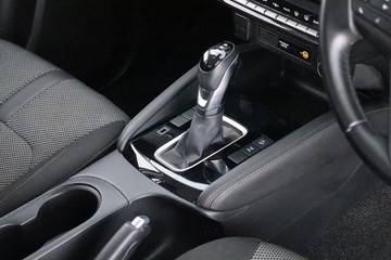 https://dvg-vehicle-assets.s3.amazonaws.com/C002326/2mt1zh1q6hdpcz4fcdoabrhr.jpg