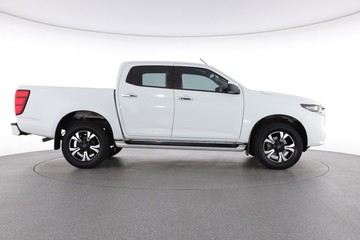 https://dvg-vehicle-assets.s3.amazonaws.com/C002326/cwt6008rlfi78vt393vljgidv.jpg