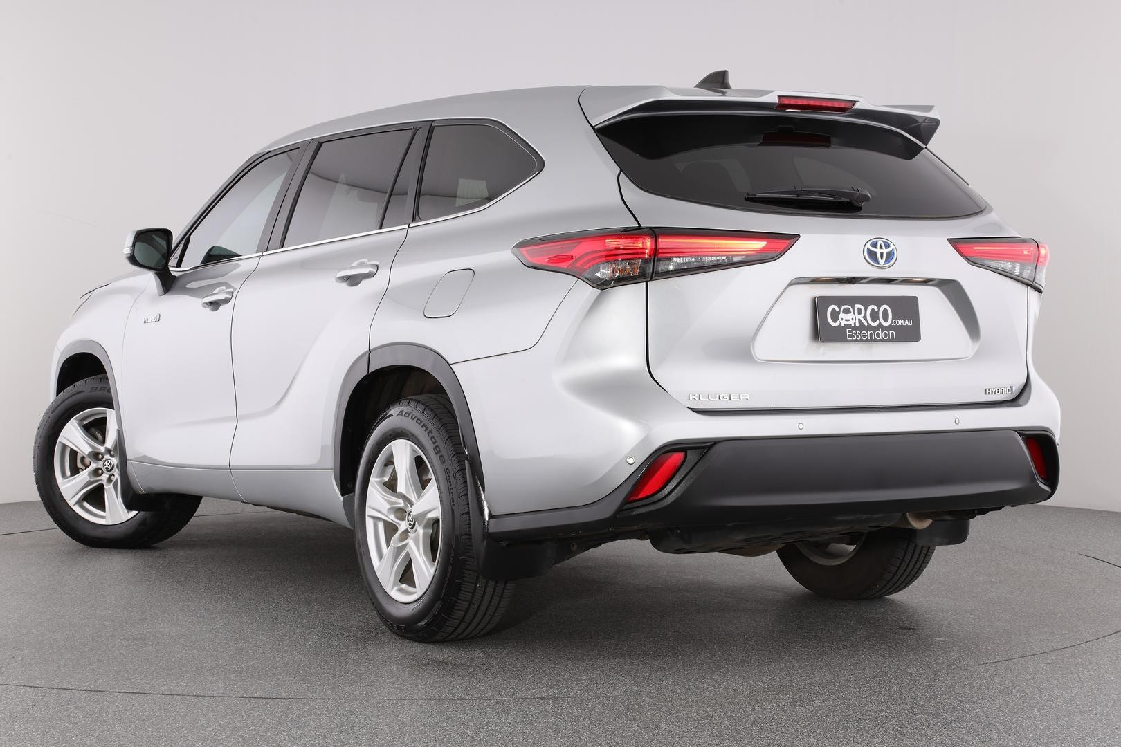 Toyota Kluger image 2