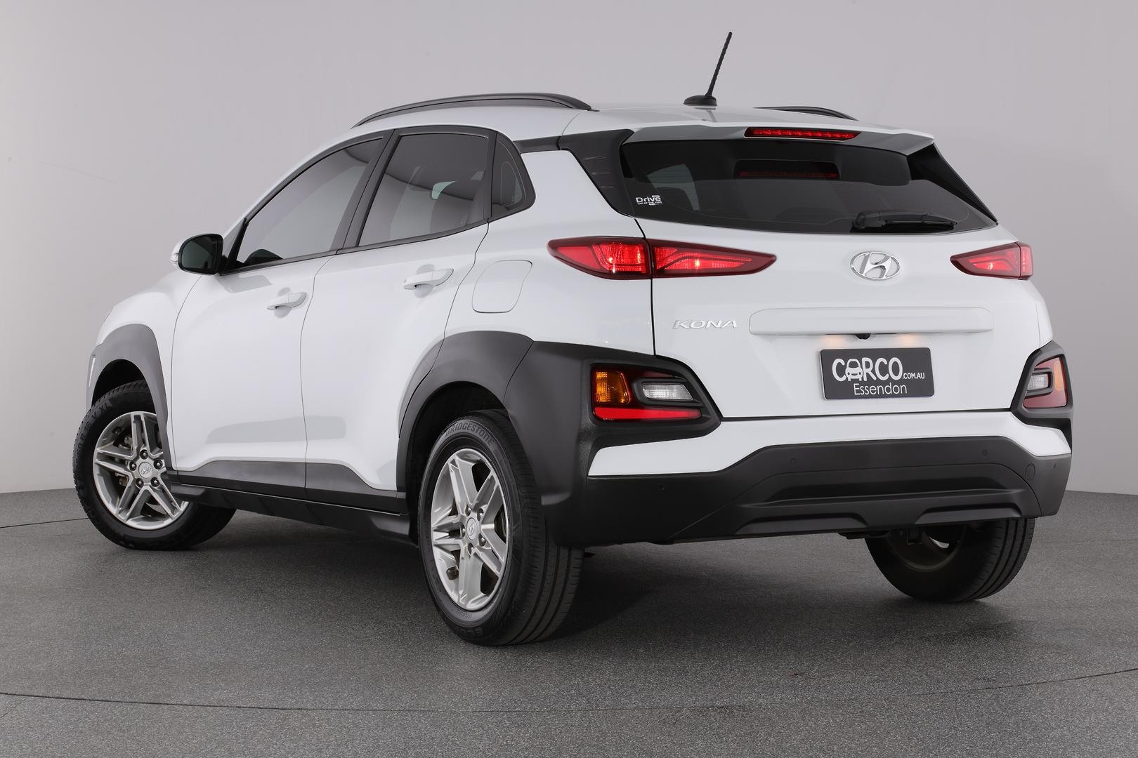 Hyundai Kona image 2