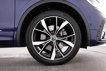 https://dvg-vehicle-assets.s3.amazonaws.com/C002338/35vzc3lmewchie3acpfbdrzt0.jpg
