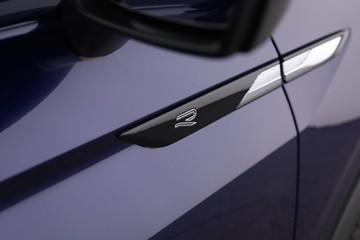 https://dvg-vehicle-assets.s3.amazonaws.com/C002338/ax2c8pb78y9h775plsgly5tnj.jpg