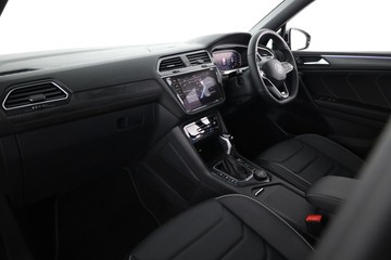 https://dvg-vehicle-assets.s3.amazonaws.com/C002338/dkow1uid0a1mopxuk8j96yjns.jpg