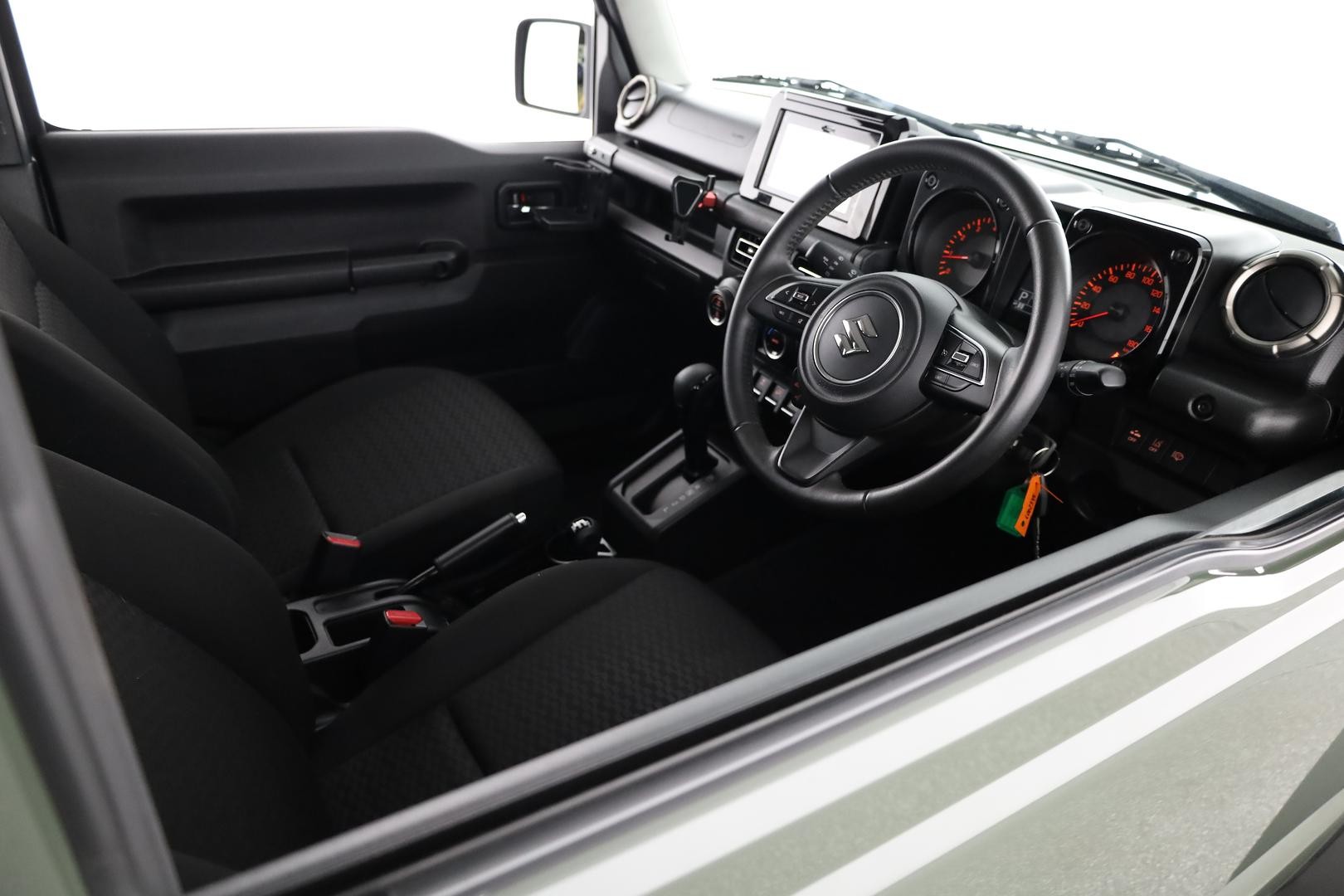 Suzuki Jimny image 4