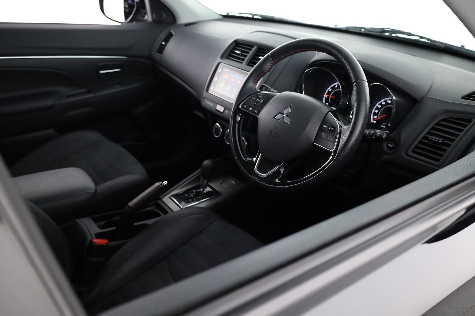 Mitsubishi Asx image 4