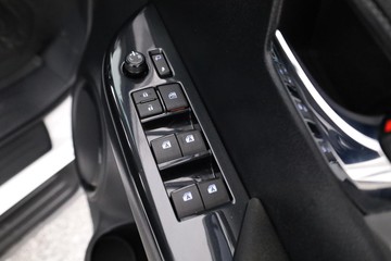 https://dvg-vehicle-assets.s3.amazonaws.com/C002365/2i9m8fmy4ofgp0ca1xgef1sav.jpg