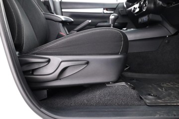 https://dvg-vehicle-assets.s3.amazonaws.com/C002365/37qr57hhx46czjdoxpbqsrg33.jpg