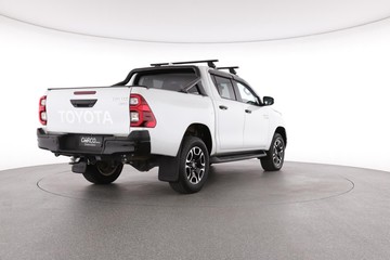 https://dvg-vehicle-assets.s3.amazonaws.com/C002365/cw06zarnsueg3pvx6tny2y3o4.jpg
