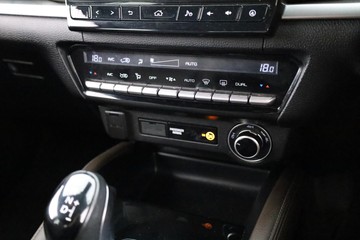 https://dvg-vehicle-assets.s3.amazonaws.com/C002367/e7fc7au4aiin3ycn2d9gxmtba.jpg