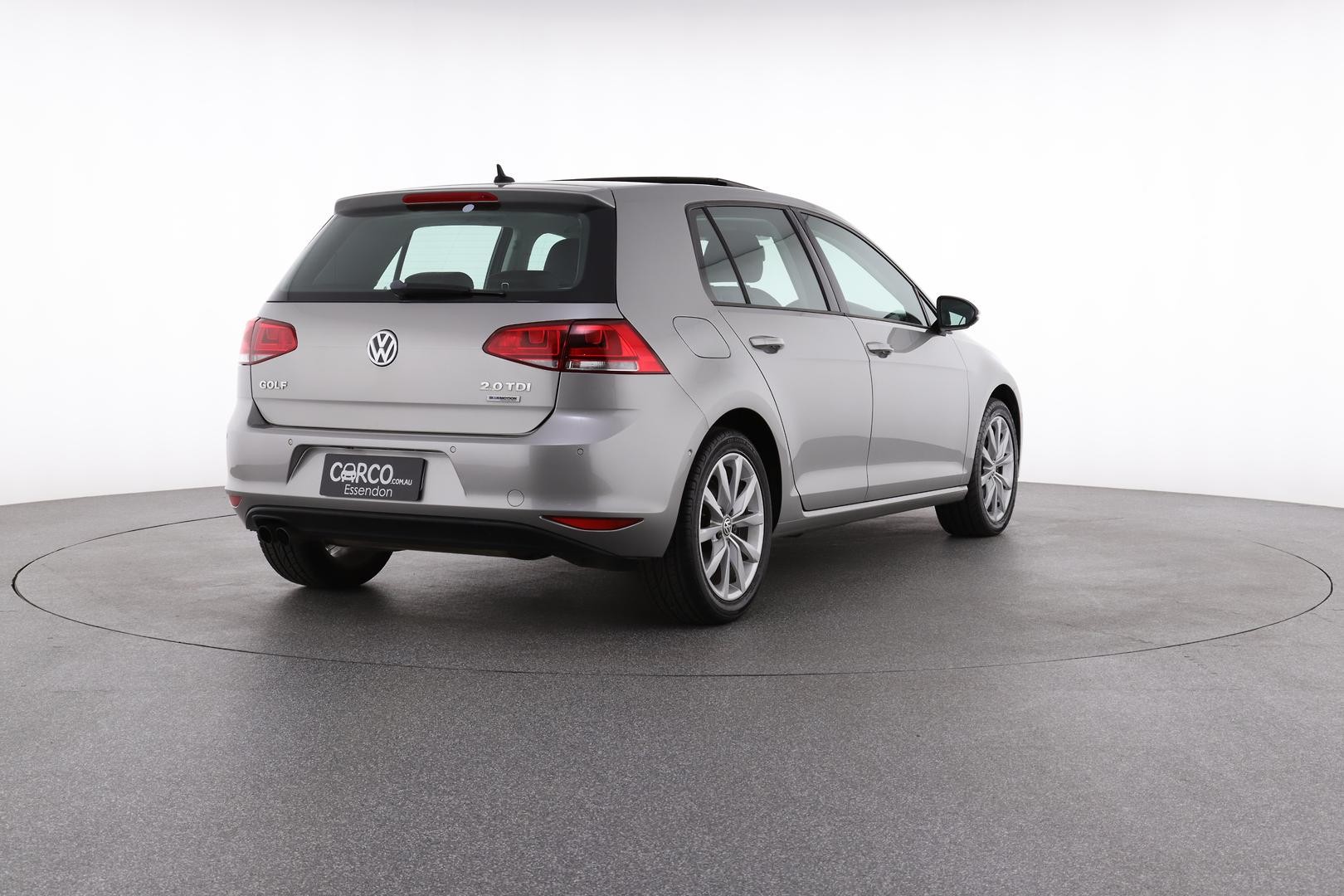 Volkswagen Golf image 4