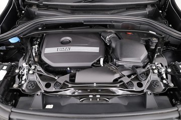 https://dvg-vehicle-assets.s3.amazonaws.com/C002374/1i0h9lxn057617x72fkj6csa.jpg