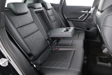 https://dvg-vehicle-assets.s3.amazonaws.com/C002374/cqcbaryzglsf4zwofoehkjlvf.jpg