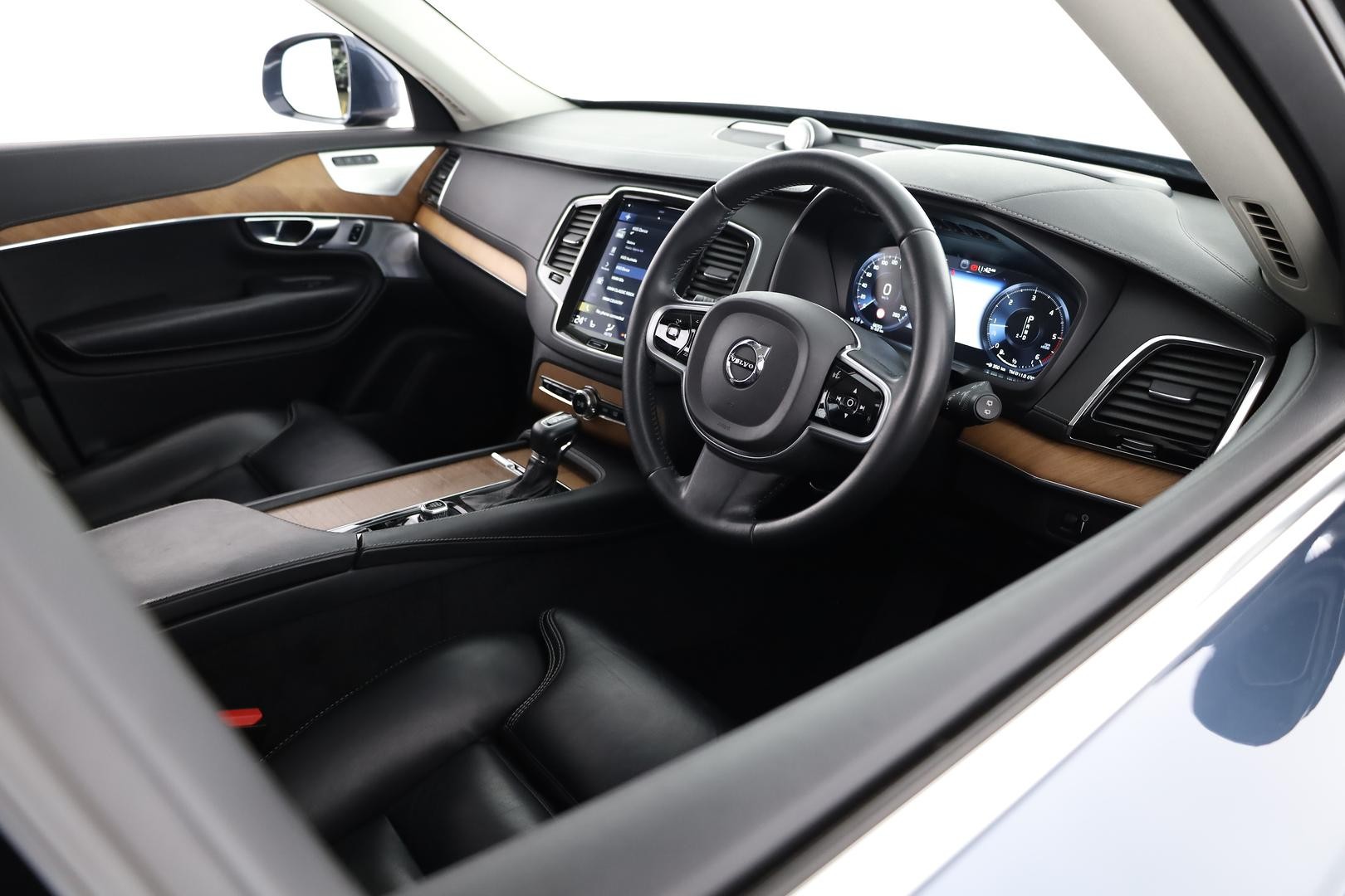 Volvo Xc90 image 4