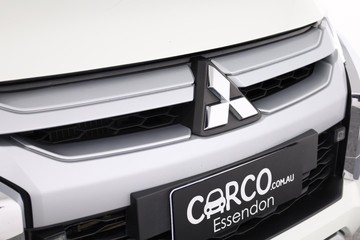 https://dvg-vehicle-assets.s3.amazonaws.com/C002378/25q8wm5fuq9nwqzo7qig55pah.jpg