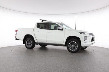 https://dvg-vehicle-assets.s3.amazonaws.com/C002378/bc22xc6kgoyxn252opsljyxxp.jpg