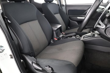 https://dvg-vehicle-assets.s3.amazonaws.com/C002378/c6qoqfky196nkrf3q5747bcfw.jpg