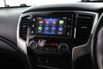 https://dvg-vehicle-assets.s3.amazonaws.com/C002378/c7j3fkmtepnml4ymoi4vlj18w.jpg