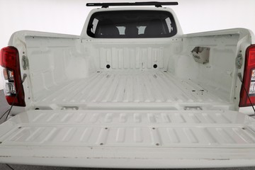 https://dvg-vehicle-assets.s3.amazonaws.com/C002378/d4vllho3ozval6hk4d5ujpiwc.jpg