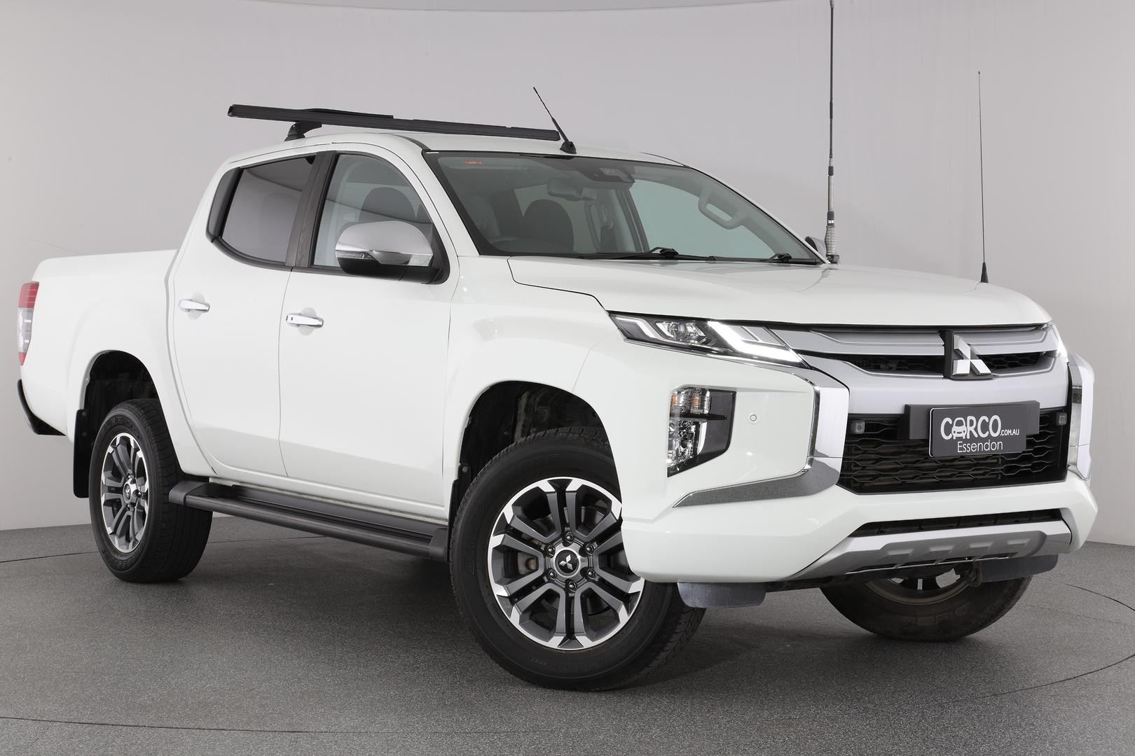 Mitsubishi Triton image 1