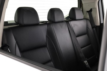 https://dvg-vehicle-assets.s3.amazonaws.com/C002380/1yas3nr3ga2b915vm7otinips.jpg