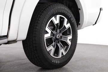 https://dvg-vehicle-assets.s3.amazonaws.com/C002380/f29sp8l7pqam06f697q66xy7l.jpg