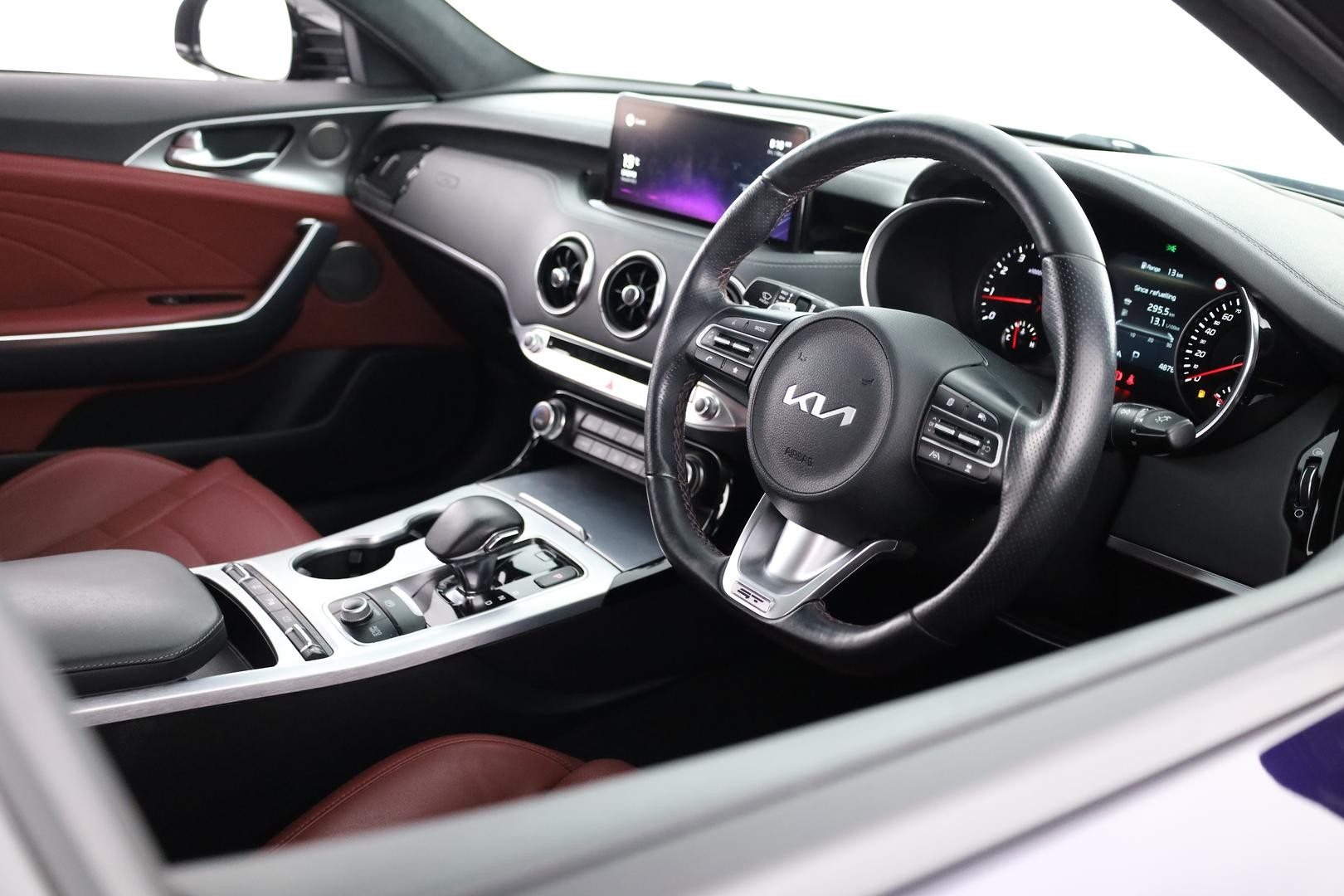 Kia Stinger image 4