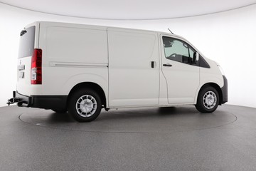 https://dvg-vehicle-assets.s3.amazonaws.com/C002400/dthhk1cp8kudfv5oflbhebvxh.jpg