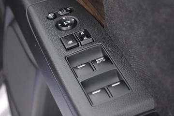 https://dvg-vehicle-assets.s3.amazonaws.com/C002406/254nttjtzfw1uxri02rlxp31r.jpg