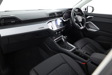 https://dvg-vehicle-assets.s3.amazonaws.com/C002415/4eqnfz8ehnqb6a0qd5l699zni.jpg