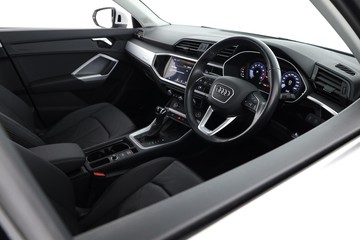 https://dvg-vehicle-assets.s3.amazonaws.com/C002415/dezvm0fsqxk68n1b0d5ke16uj.jpg