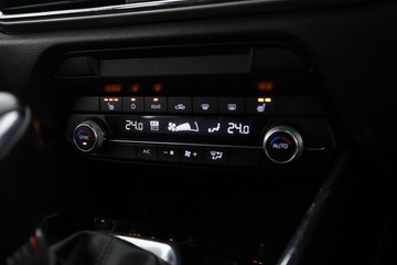 https://dvg-vehicle-assets.s3.amazonaws.com/C002416/egd76gg450b4098xq18h87f6p.jpg