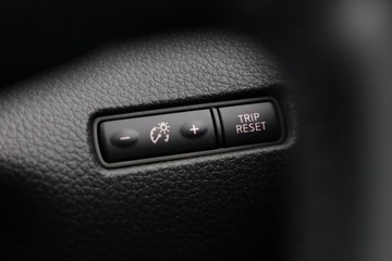 https://dvg-vehicle-assets.s3.amazonaws.com/C002428/6zlzfmf8qxgen0ejmnrf5h34p.jpg