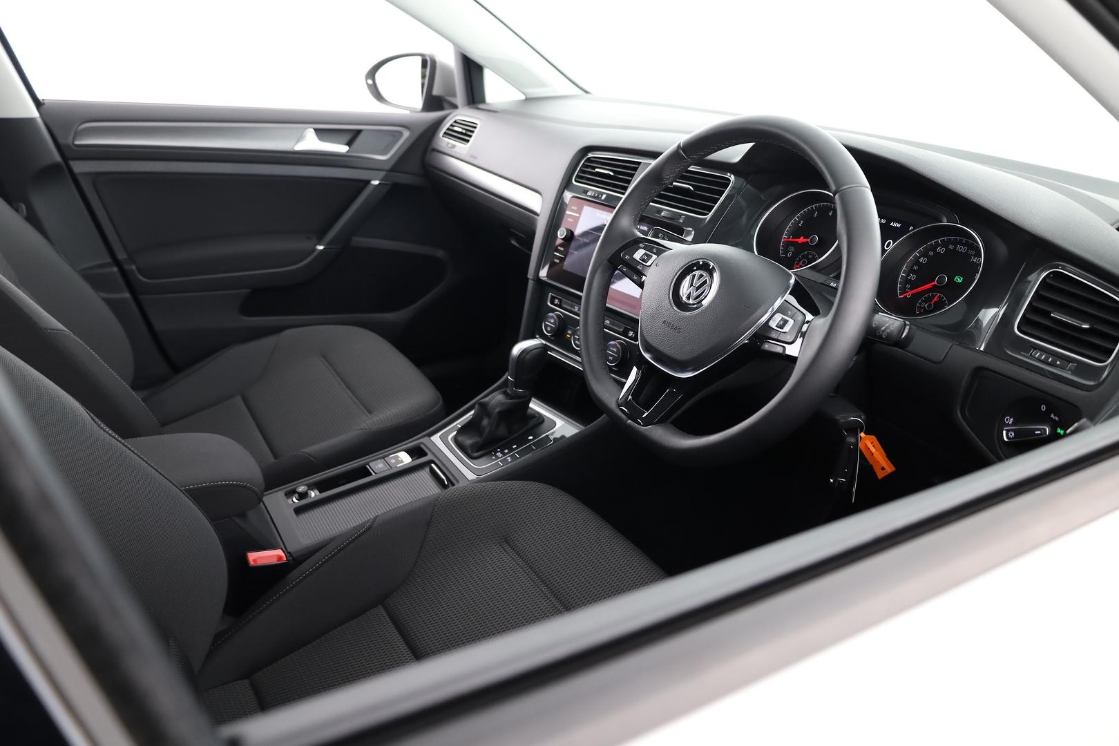 Volkswagen Golf image 4