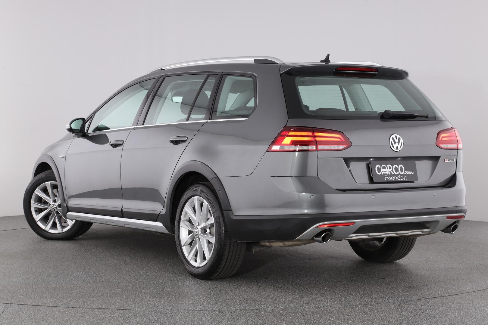 Volkswagen Golf image 2