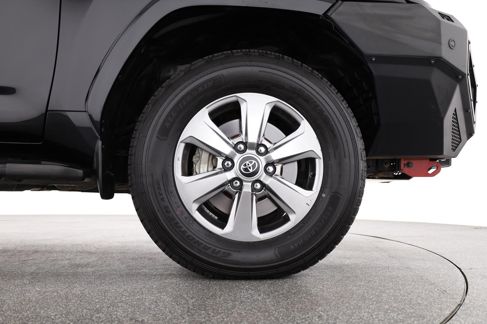 Toyota Landcruiser image 3