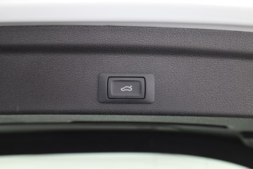https://dvg-vehicle-assets.s3.amazonaws.com/C002444/4qgymsf45unsqdvd3gs7mq544.jpg