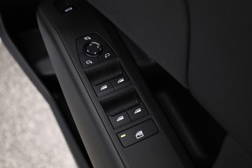 https://dvg-vehicle-assets.s3.amazonaws.com/C002453/gdkwx7rlljflnsds2jwfzvs7.jpg
