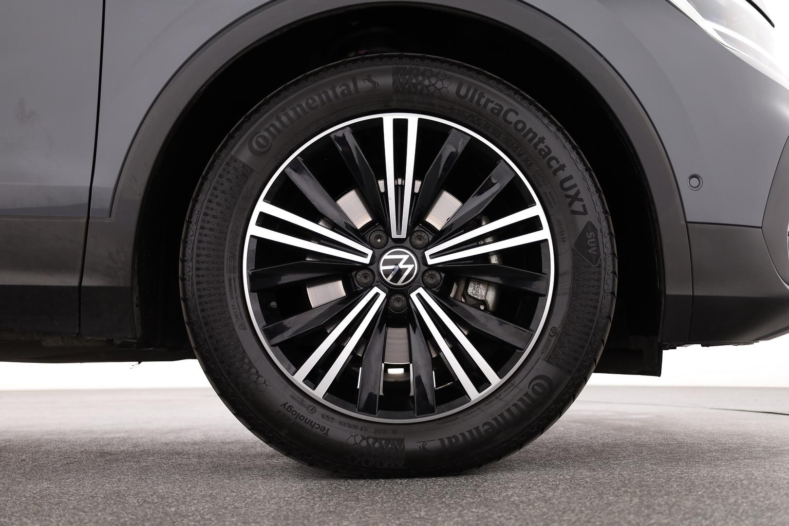 Volkswagen Tiguan image 3