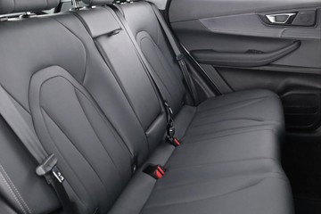 https://dvg-vehicle-assets.s3.amazonaws.com/C002464/83a67qxnoeit7jra0en2lv42q.jpg