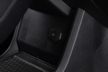 https://dvg-vehicle-assets.s3.amazonaws.com/C002464/j6wamv3cyzlsyas383yuqkc.jpg