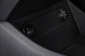 https://dvg-vehicle-assets.s3.amazonaws.com/C002488/5hf3xr7yap4zn28hda1bfss8e.jpg